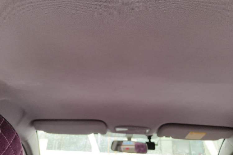 Used Zotye Z300 2014 1.5L Value Edition Manual Comfort Model Headliner
