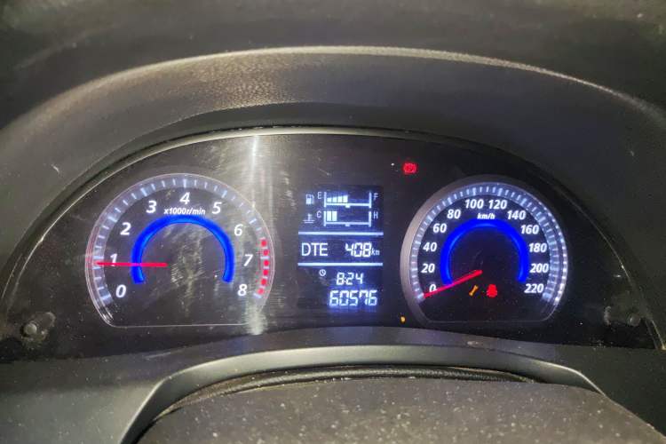 Used Zotye Z300 2014 New Vision 1.5L Manual Luxury Model Instrument Cluster