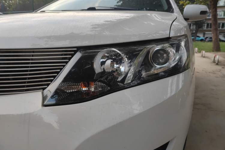 Used Zotye Z300 2014 1.5L Value Edition Manual Elite Model Left Front Headlight