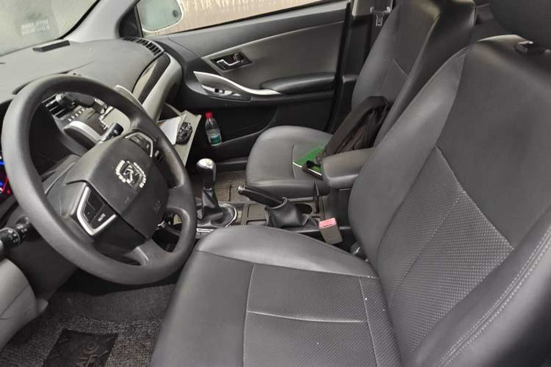 Used Zotye Z300 2014 1.5L Urban Edition Manual Luxury Model Left Front Seat