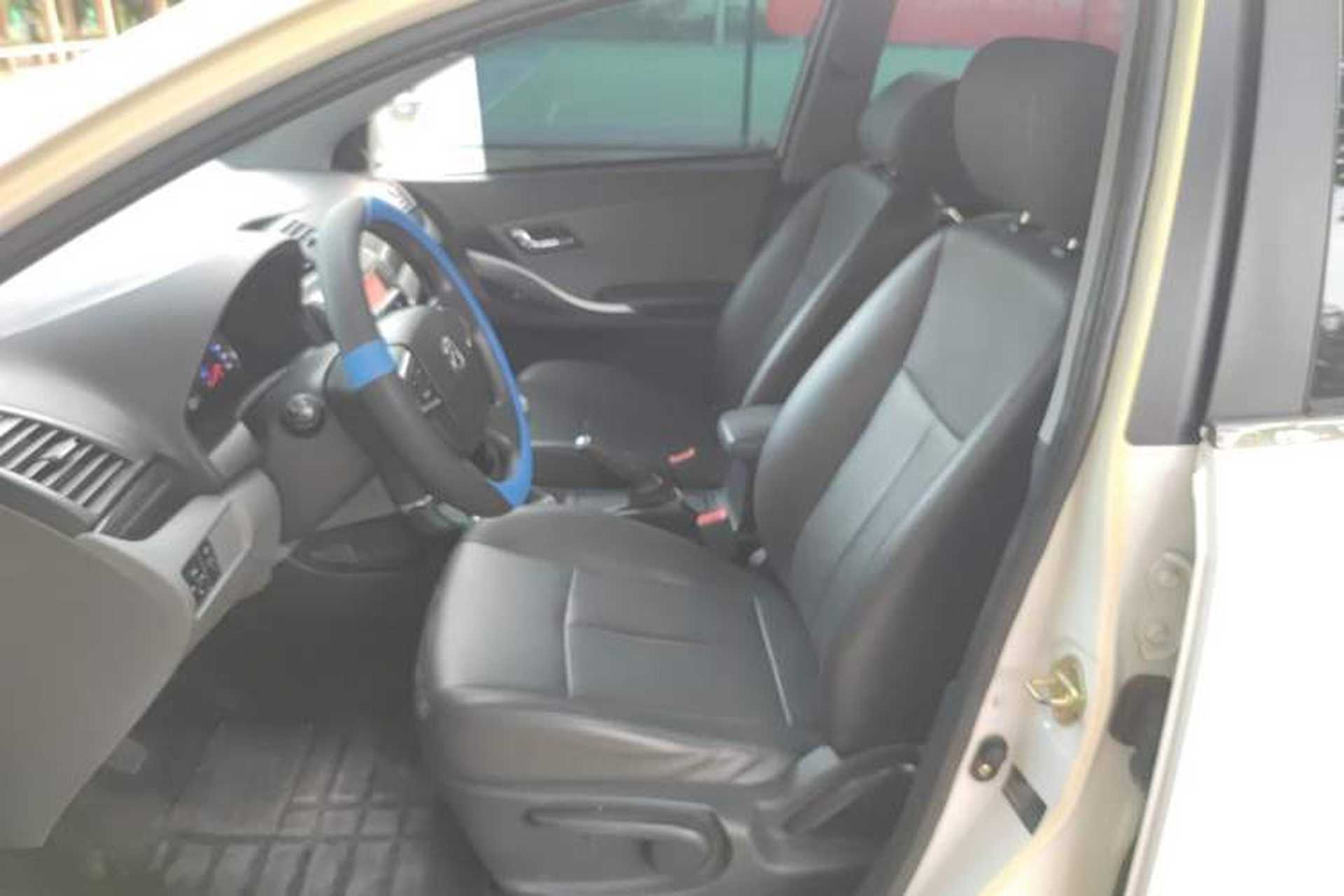 Used Zotye Z300 2014 1.5L Value Edition Manual Elite Model Left Front Seat