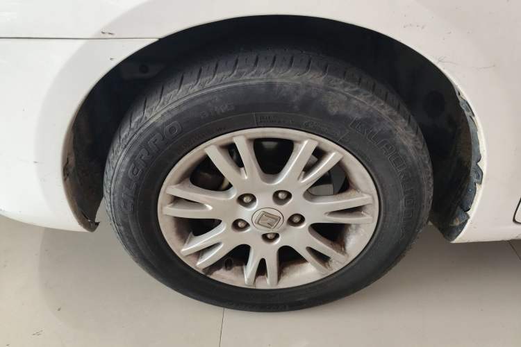 Used Zotye Z300 2014 1.5L Value Edition Manual Elite Model Left Front Wheel Hub