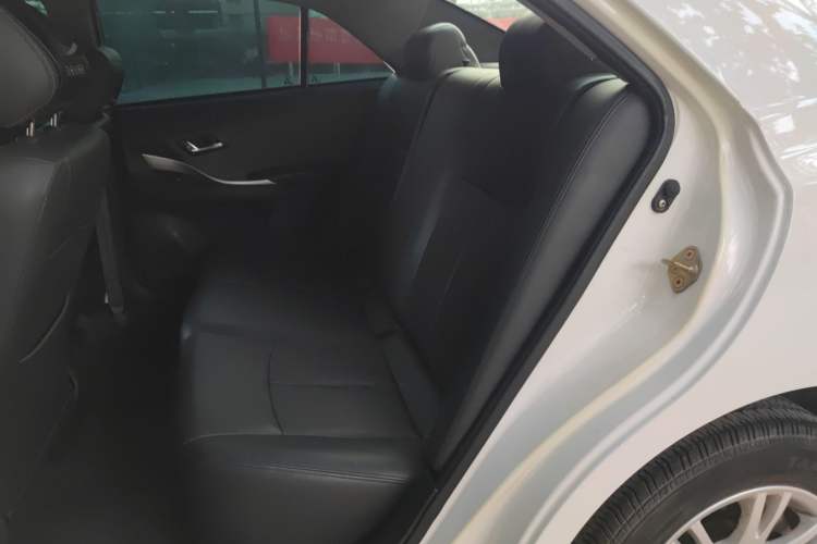 Used Zotye Z300 2014 1.5L Value Edition Manual Elite Model Left Rear Seat