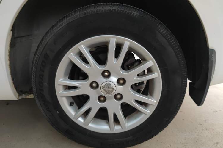 Used Zotye Z300 2014 1.5L Value Edition Manual Elite Model Left Rear Wheel Hub