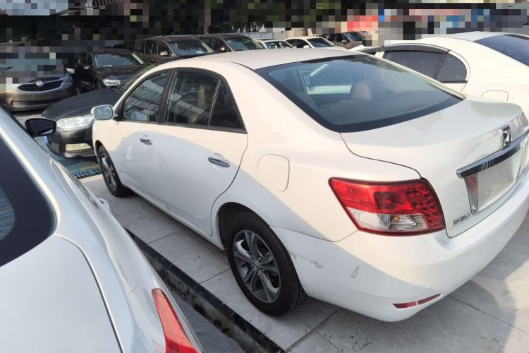 Used Zotye Z300 2014 1.6L Urban Edition Automatic Luxury Model Left Side