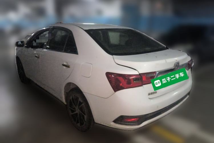 Used Zotye Z300 2014 New Vision 1.5L Manual Luxury Model Rear Left 45 Deg