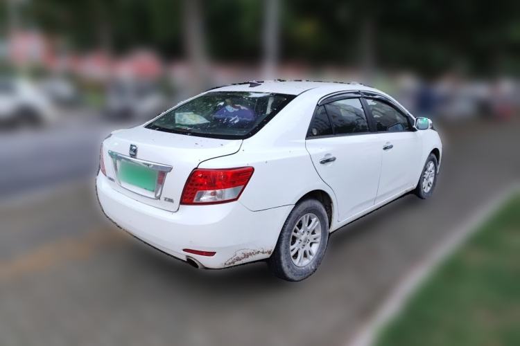 Used Zotye Z300 2014 1.5L Value Edition Manual Elite Model Rear Right 45 Deg