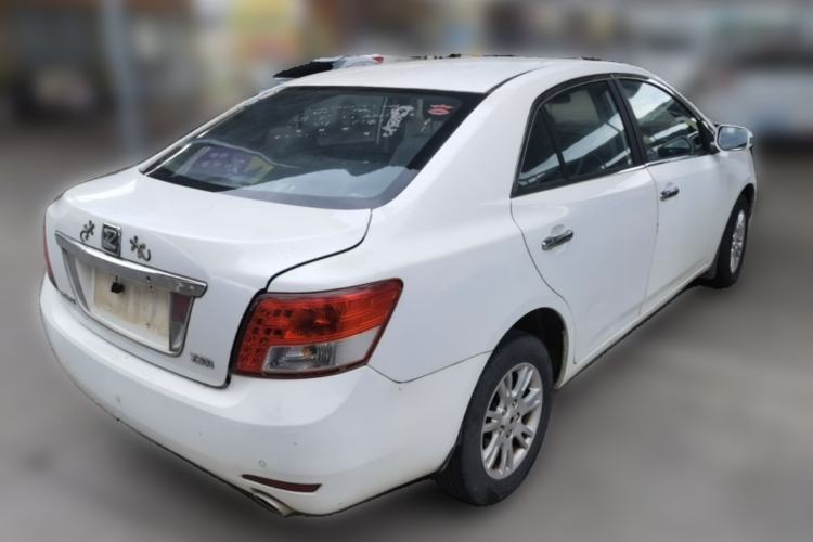 Used Zotye Z300 2014 1.5L Value Edition Manual Elite Model Rear Right 45 Deg