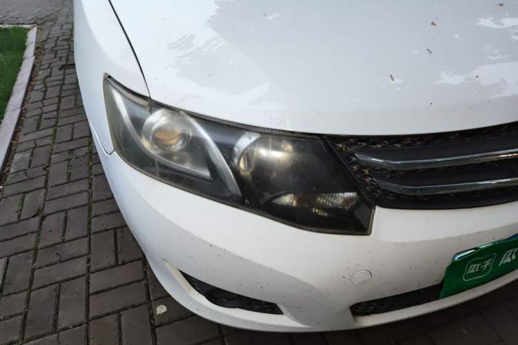 Used Zotye Z300 2014 1.5L Value Edition Manual Elite Model Right Front Headlight