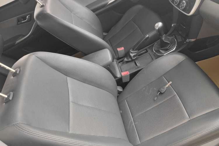 Used Zotye Z300 2014 1.5L Value Edition Manual Elite Model Right Front Seat