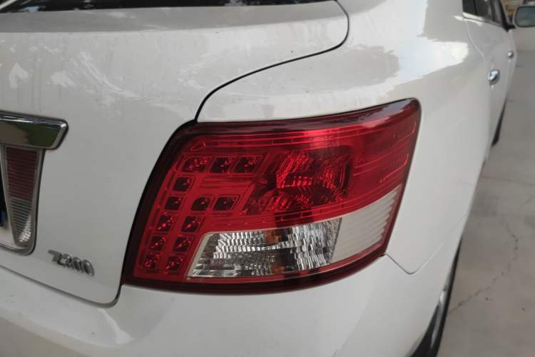 Used Zotye Z300 2014 1.5L Value Edition Manual Elite Model Right Rear Taillight
