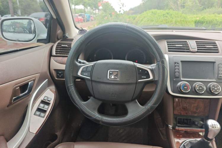Used Zotye Z300 2014 1.5L Value Edition Manual Comfort Model Steering Wheel