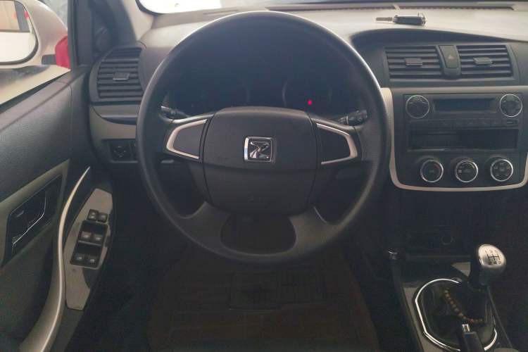 Used Zotye Z300 2014 1.5L Value Edition Manual Elite Model Steering Wheel