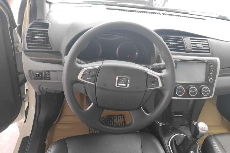 Used Zotye Z300 2014 1.5L Value Edition Manual Elite Model Steering Wheel