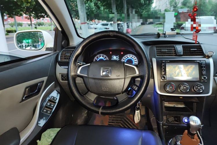 Used Zotye Z300 2014 1.5L Value Edition Manual Elite Model Steering Wheel
