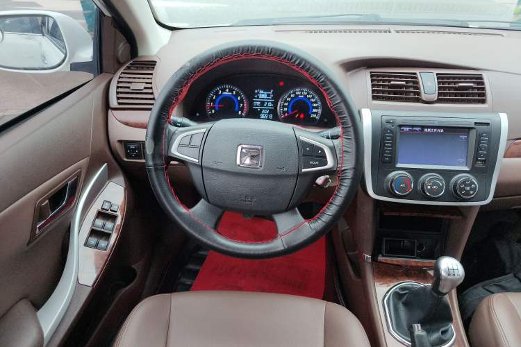Used Zotye Z300 2014 1.5L Urban Edition Manual Luxury Model Steering Wheel