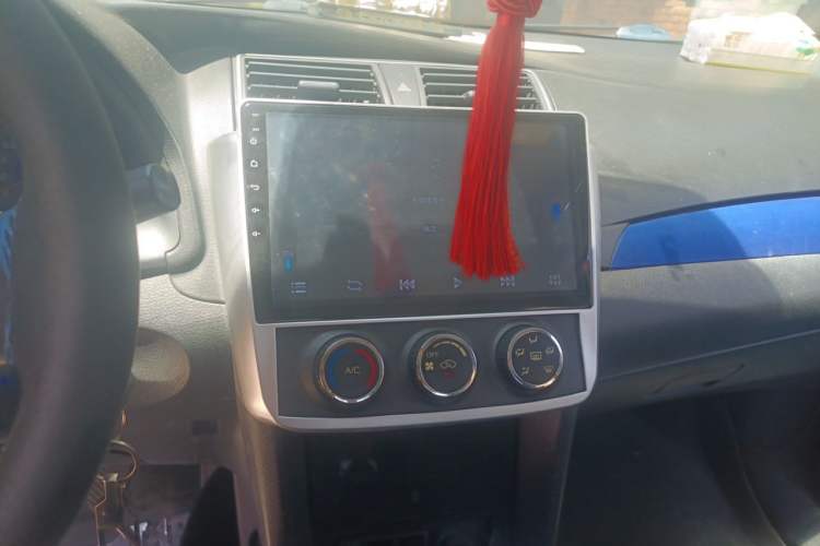 Used Zotye Z300 2016 New Vision 1.5L Manual Entry-Level Model Audio And AC Panel