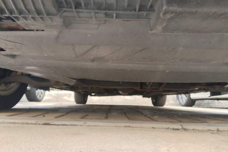 Used Zotye Z300 2016 1.5L Manual Elite Version Chassis Front