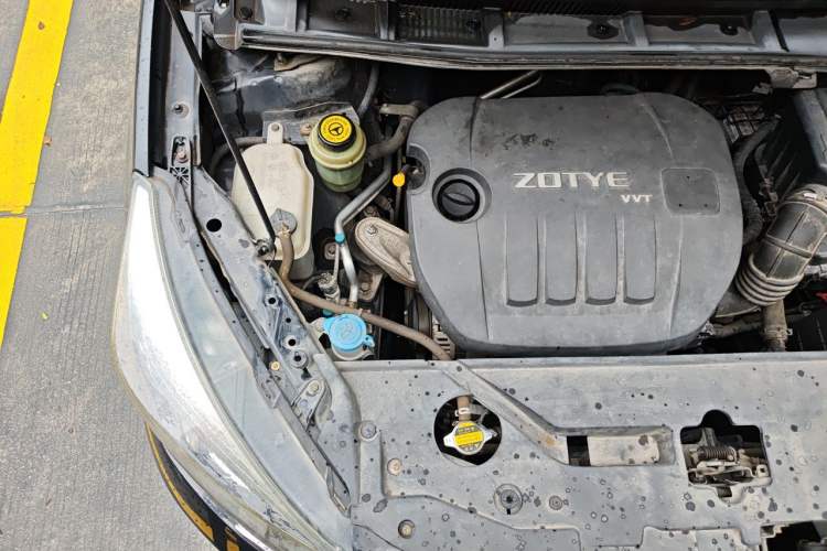 Used Zotye Z300 2016 1.5L Manual Elite Version Engine Bay Right