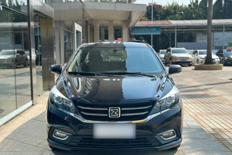 Used Zotye Z300 2016 1.5L Manual Luxury Model Exterior 1