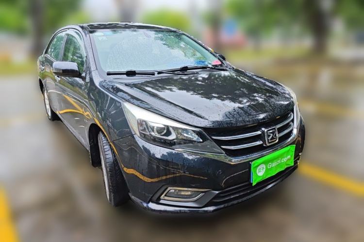 Used Zotye Z300 2016 1.5L Manual Elite Version Front Right 45 Deg