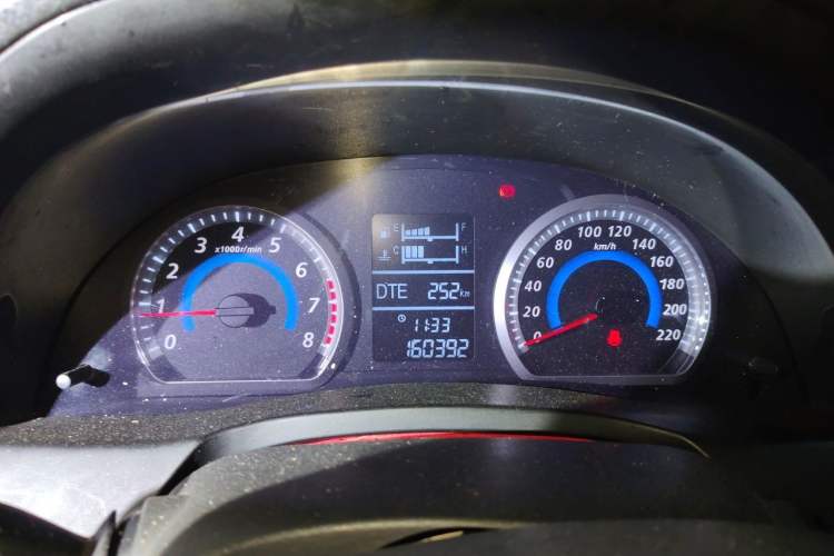 Used Zotye Z300 2016 1.5L Manual Elite Version Instrument Cluster