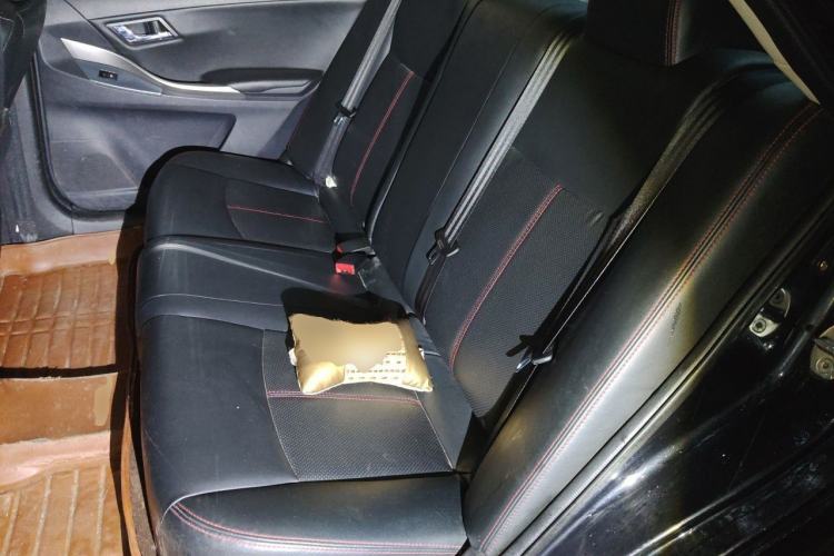 Used Zotye Z300 2016 1.5L Manual Elite Version Left Rear Seat