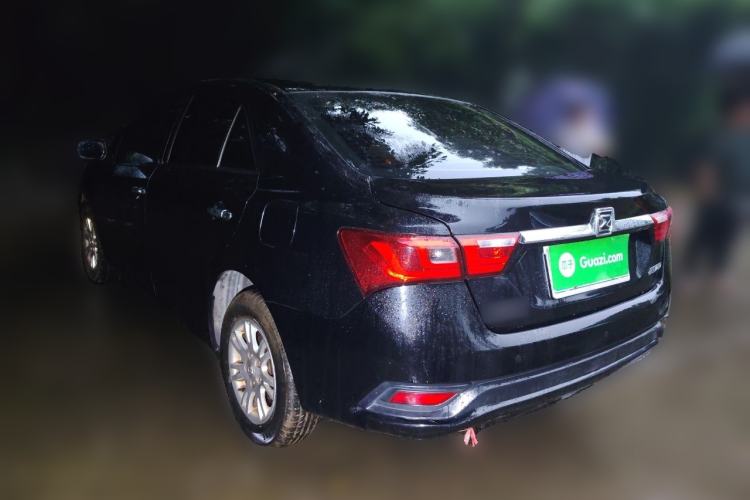 Used Zotye Z300 2016 1.5L Manual Elite Version Rear Left 45 Deg