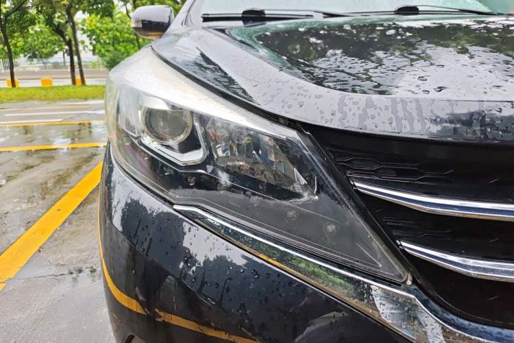 Used Zotye Z300 2016 1.5L Manual Elite Version Right Front Headlight
