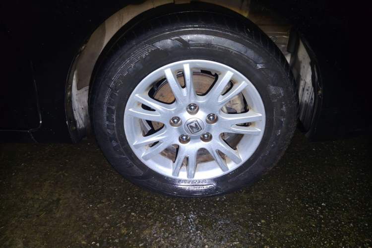 Used Zotye Z300 2016 1.5L Manual Elite Version Right Front Wheel Hub