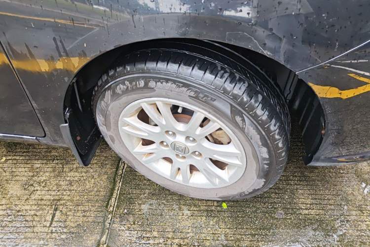 Used Zotye Z300 2016 1.5L Manual Elite Version Right Front Wheel Hub