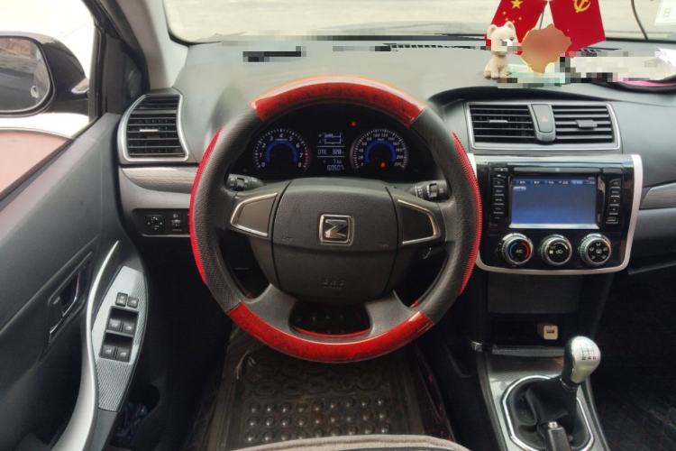 Used Zotye Z300 2016 1.5L Manual Elite Version Steering Wheel