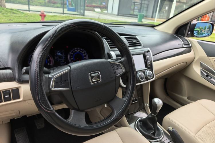 Used Zotye Z300 2016 1.5L Manual Luxury Model Steering Wheel