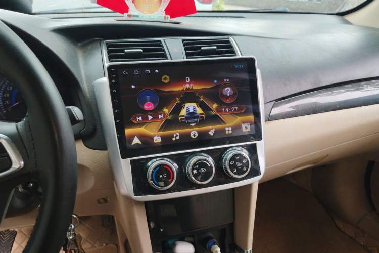 Used Zotye Z300 2016 1.5L Manual Elite Version Audio And AC Panel