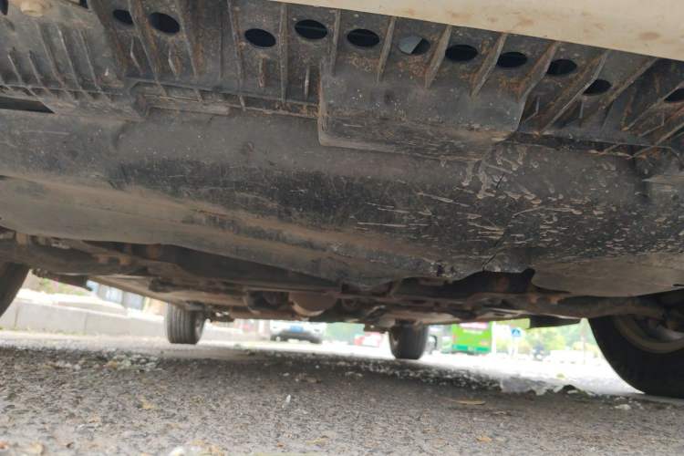 Used Zotye Z300 2016 1.5L Manual Elite Version Chassis Front