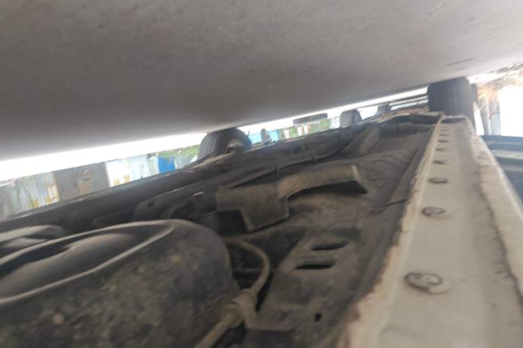 Used Zotye Z300 2016 New Vision 1.5L Manual Entry-Level Model Chassis Rear Left