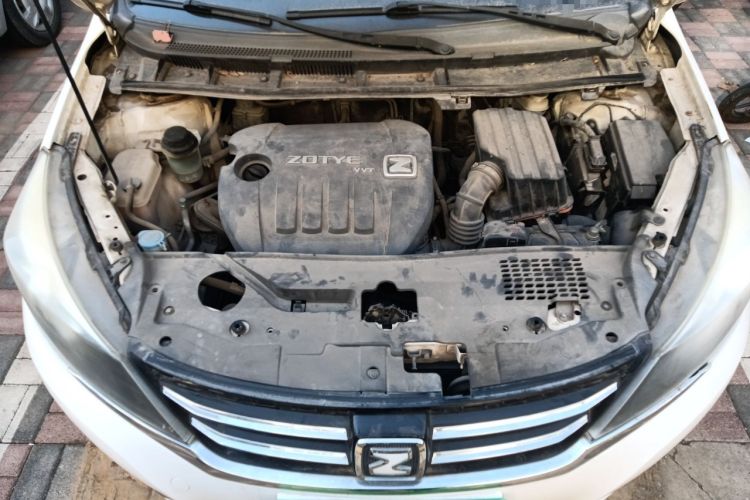 Used Zotye Z300 2016 1.5L Manual Elite Version Engine Bay
