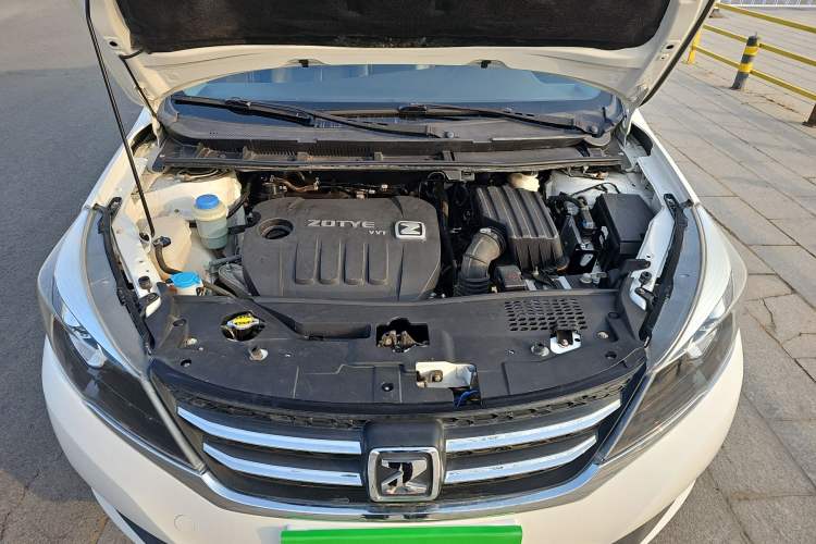 Used Zotye Z300 2016 New Vision 1.5L Manual Entry-Level Model Engine Bay