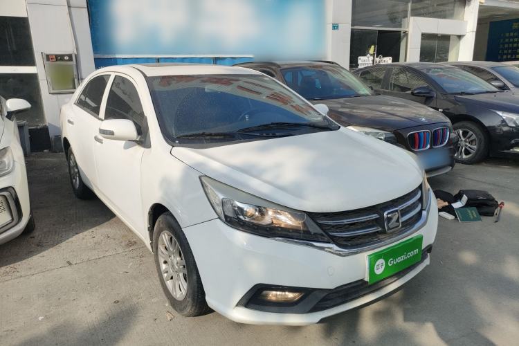 Used Zotye Z300 2016 New Vision 1.5L Manual Entry-Level Model with Sunroof Exterior 2