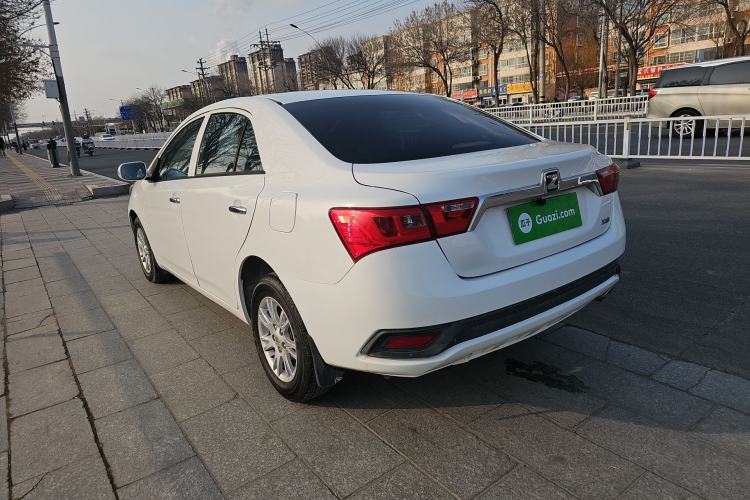 Used Zotye Z300 2016 New Vision 1.5L Manual Entry-Level Model Exterior 6