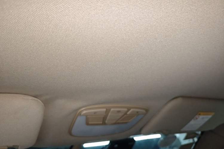Used Zotye Z300 2016 New Vision 1.5L Manual Entry-Level Model Headliner