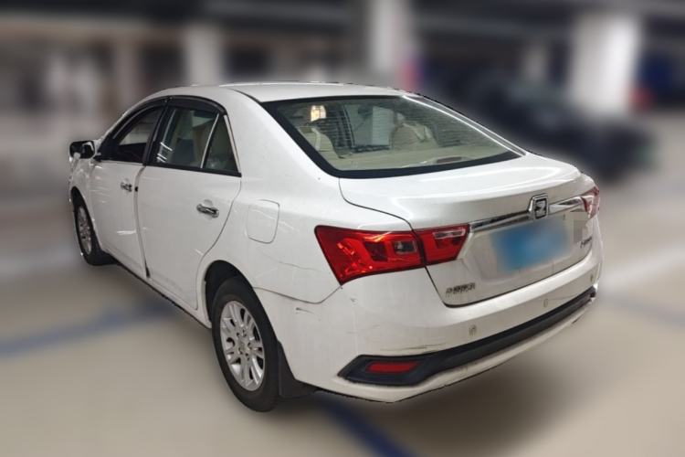 Used Zotye Z300 2016 New Vision 1.5L Manual Entry-Level Model Rear Left 45 Deg