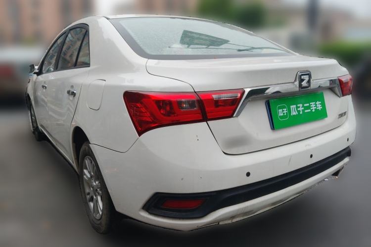 Used Zotye Z300 2016 1.5L Manual Elite Version Rear Left 45 Deg