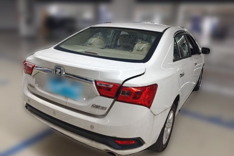 Used Zotye Z300 2016 New Vision 1.5L Manual Entry-Level Model Rear Right 45 Deg
