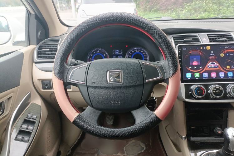 Used Zotye Z300 2016 1.5L Manual Elite Version Steering Wheel