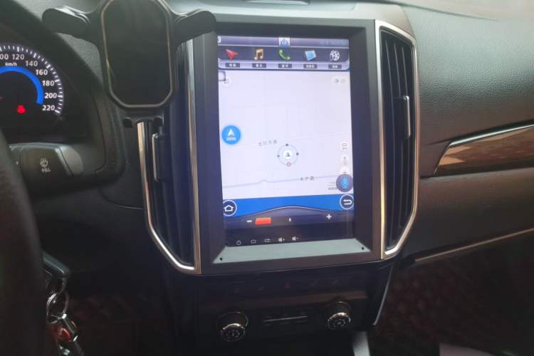 Used Zotye Z360 2017 1.5L Manual Luxury Model Audio And AC Panel