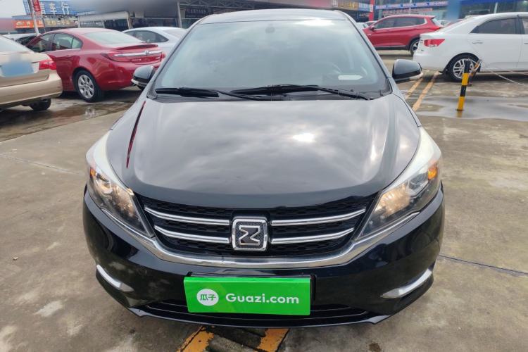 Used Zotye Z360 2017 1.5L Manual Luxury Model Exterior 1