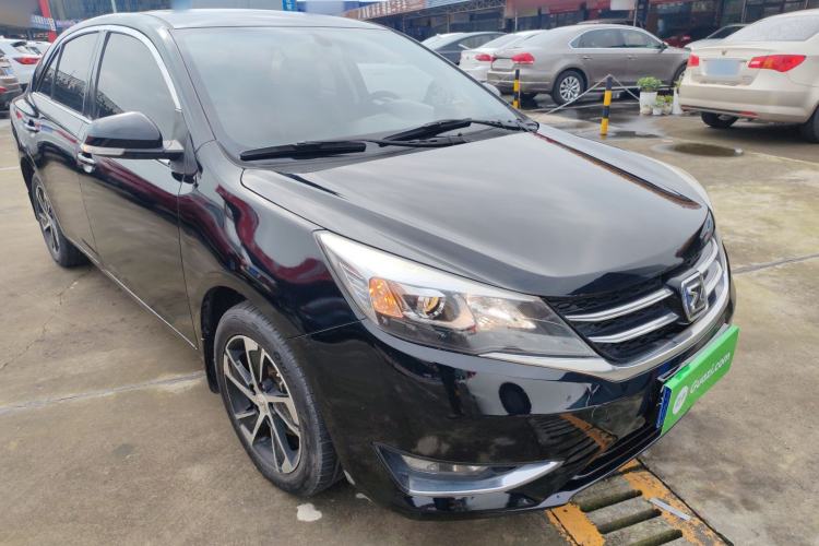 Used Zotye Z360 2017 1.5L Manual Luxury Model Exterior 2