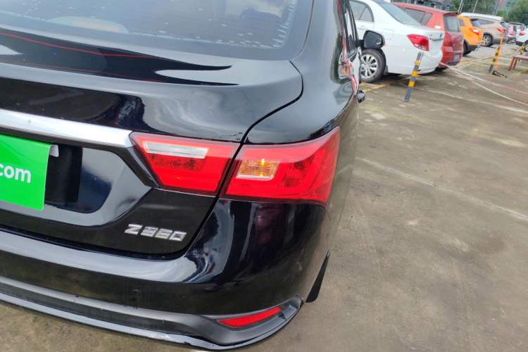 Used Zotye Z360 2017 1.5L Manual Luxury Model Exterior 6