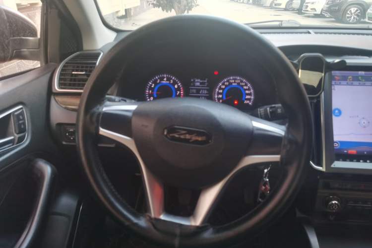Used Zotye Z360 2017 1.5L Manual Luxury Model Steering Wheel